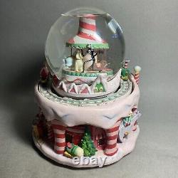 Disney 1993 Nightmare Before Christmas What's This Musical Snowglobe / MOB