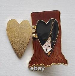 Disney DSF DSSH Nightmare Before Christmas Door to Valentine's Town LE Pin