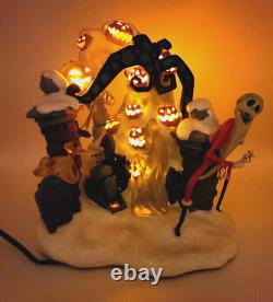 Disney NIGHTMARE BEFORE CHRISTMAS Light Up Halloween Decor Collectible Graveyard