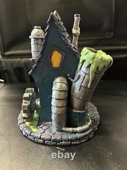 Disney Nightmare Before Christmas Blacklight Village SLIME HOUSE