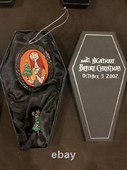 Disney Nightmare Before Christmas Compl. Set 7 Coffins Ornament & Pin 2002 Event