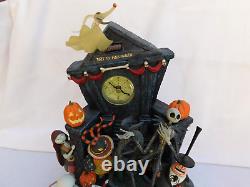 Disney Nightmare Before Christmas Diorama 14 Mantle Clock Figurine Statue