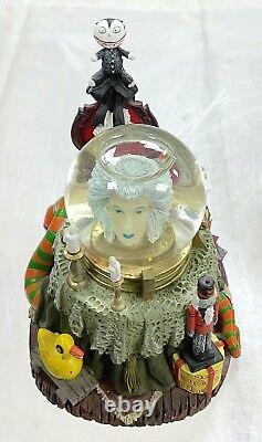 Disney Nightmare Before Christmas Madame Leota Cystal Ball Snow Globe 2003