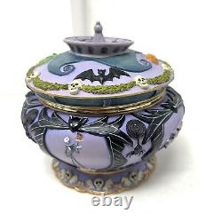 Disney Nightmare Before Christmas Sally Jewelry Music Box Rare (Broken Hinge)