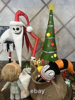 Disney Santa Jack Skellington Nightmare Before Christmas Figurine Lights Up Read