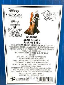 Disney Showcase Couture de Force Nightmare Before Christmas Jack & Sally Statue