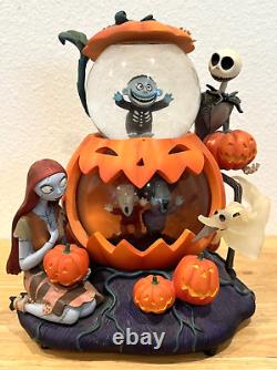 Disney Store Nightmare Before Chrismast Musical Snow Globe Jack Sally Damage