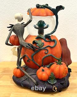 Disney Store Nightmare Before Chrismast Musical Snow Globe Jack Sally Zero Shock