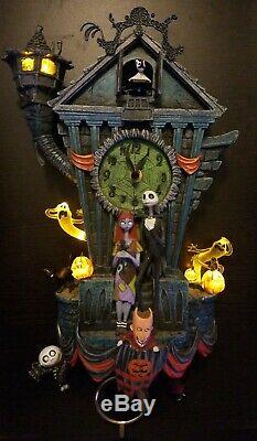 Disney The Nightmare Before Christmas Cuckoo Wall Clock Great working condition