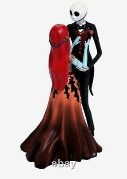 Disney The Nightmare Before Christmas Jack and Sally Couture Figure
