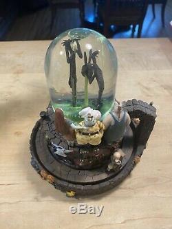 Disney The Nightmare Before Christmas Musical Light up Snowglobe Halloween town