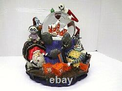 Disney's NIGHTMARE BEFORE CHRISTMAS SNOWGLOBE WHAT'S THIS Music box, Lights up
