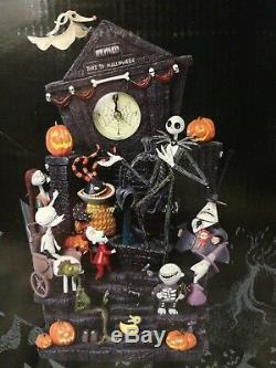 NIGHTMARE BEFORE CHRISTMAS DISNEY MANTLE CLOCK Rare. Brand new sealed in box