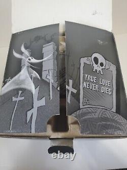 Nightmare Before CHRISTMAS Scentsy Warmer 30th Anniversary Disney