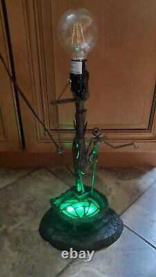 RARE Disney Nightmare Before Christmas Stained Glass Lamp LE2500 MINT Condition
