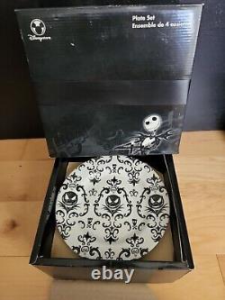 Rare Nightmare Before Christmas Disney Store 4 Plate Set withBox Free Shipping