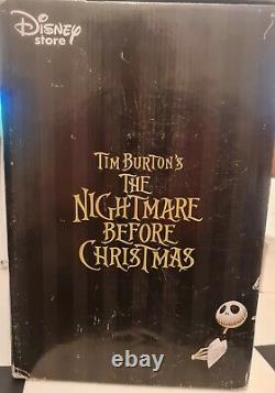 SUPER RARE Tim Burtons The Nightmare Before Christmas Disney Snow Globe