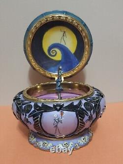 The Nightmare Before Christmas Sally Music Box 1993 Rare Collectable
